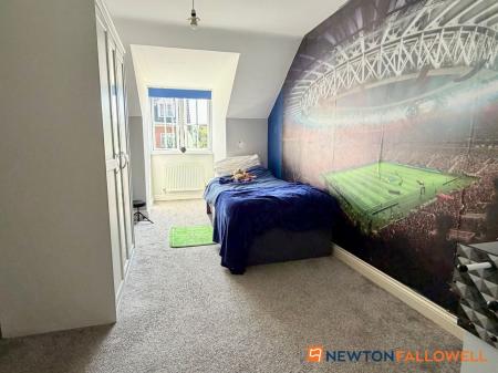 4 bedroom Detached house for sale in Bryans Close, Coddington, NG24