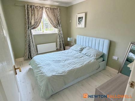 4 bedroom Detached house for sale in Bryans Close, Coddington, NG24