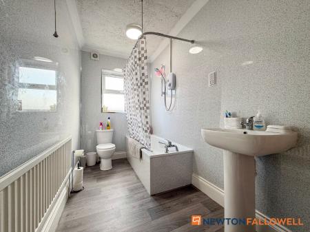 2 bedroom Terraced House for sale in Currie Road, Newark, NG24