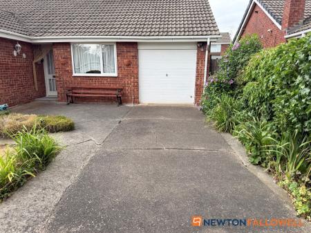 2 bedroom Detached bungalow for sale in Granby Drive, Balderton, NG24