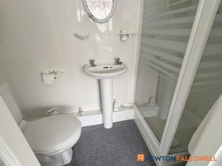 2 bedroom Detached bungalow for sale in Granby Drive, Balderton, NG24