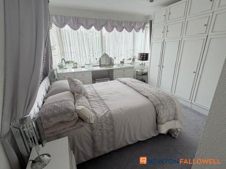 2 bedroom Detached bungalow for sale in Granby Drive, Balderton, NG24