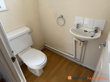 3 bedroom End of terrace house for sale in Cherry Holt, Newark, NG24
