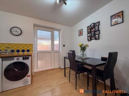2 bedroom Terraced House for sale in Magdalene View, Newark, NG24