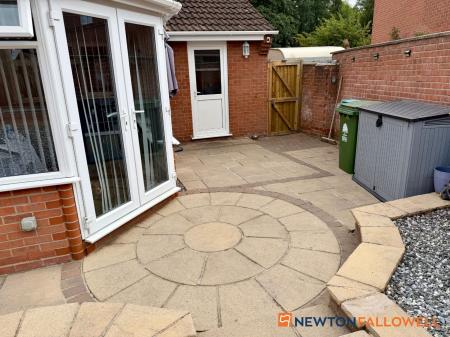 3 bedroom Detached house for sale in Rowan Way, Balderton, NG24
