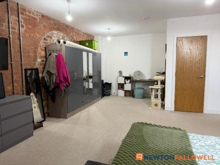 2 bedroom Flat for sale in Warwick Brewery, The Tankard Building Warwick Brewery, NG24