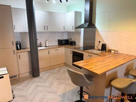 2 bedroom Flat for sale in Warwick Brewery, The Tankard Building Warwick Brewery, NG24