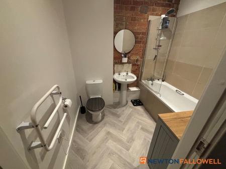 2 bedroom Flat for sale in Warwick Brewery, The Tankard Building Warwick Brewery, NG24