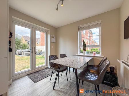 3 bedroom Semi-detached house for sale in Halifax Road, Fernwood, NG24