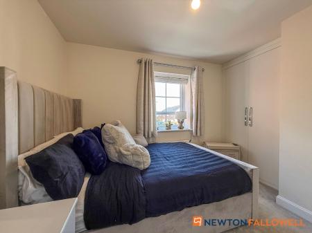 3 bedroom Semi-detached house for sale in Halifax Road, Fernwood, NG24