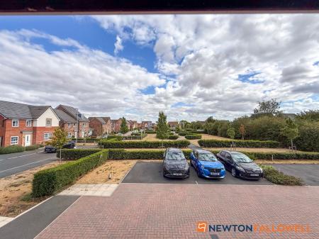 3 bedroom Semi-detached house for sale in Halifax Road, Fernwood, NG24