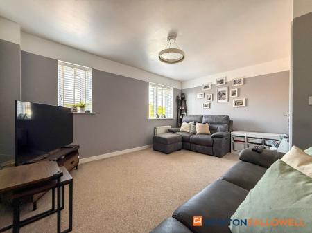 4 bedroom Terraced House for sale in Lavender Way, Newark, NG24