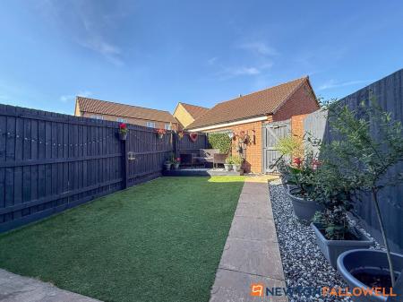 4 bedroom Terraced House for sale in Lavender Way, Newark, NG24