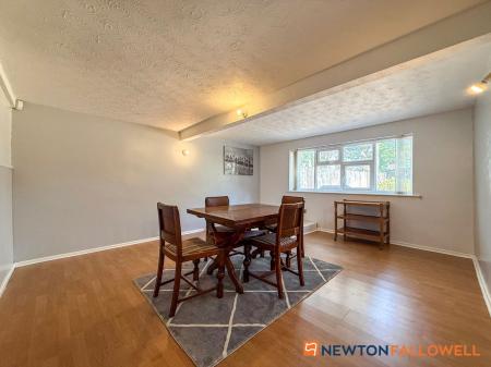 4 bedroom Detached house for sale in Beacon Heights, Newark, NG24