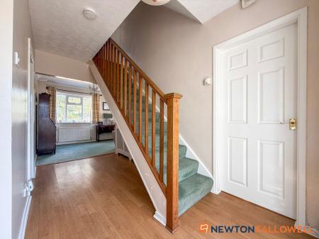 4 bedroom Detached house for sale in Beacon Heights, Newark, NG24