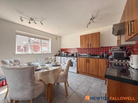 3 bedroom Terraced House for sale in Coopers Yard, Newark, NG24