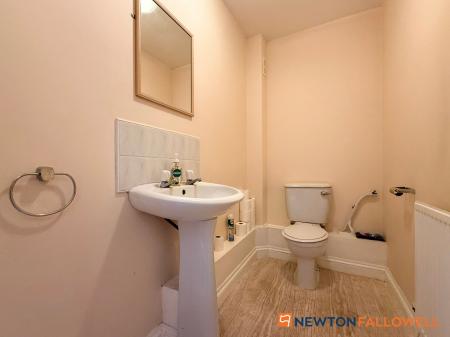 3 bedroom Terraced House for sale in Coopers Yard, Newark, NG24
