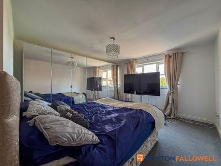 3 bedroom Terraced House for sale in Coopers Yard, Newark, NG24