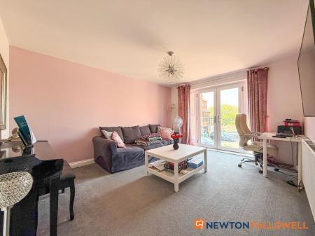 3 bedroom Terraced House for sale in Coopers Yard, Newark, NG24