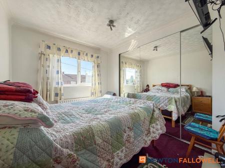 3 bedroom Semi-detached house for sale in Welbournes Lane, Long Bennington, NG23