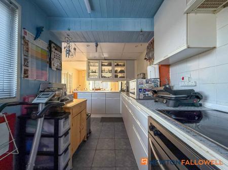 3 bedroom Semi-detached house for sale in Welbournes Lane, Long Bennington, NG23