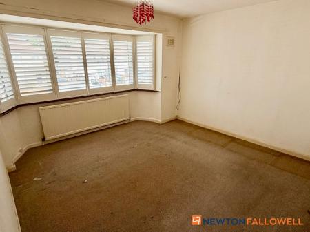 3 bedroom End of terrace house for sale in Clarke Avenue, Newark, NG24