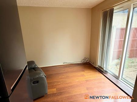 3 bedroom End of terrace house for sale in Clarke Avenue, Newark, NG24