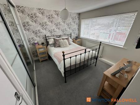 3 bedroom Semi-detached house for sale in Manthorpe Way, Balderton, NG24
