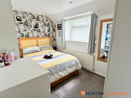 2 bedroom Semi-detached house for sale in Maun Green, Newark, NG24