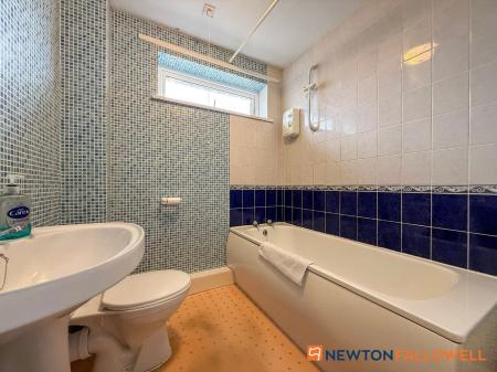 2 bedroom Flat for sale in Rowan Way, Balderton, NG24