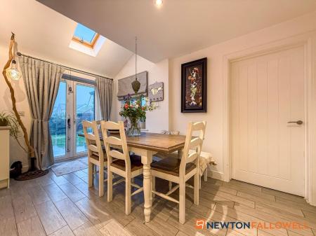 4 bedroom Detached house for sale in Charters Drive, Middlebeck, NG24