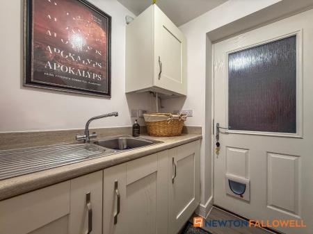 4 bedroom Detached house for sale in Charters Drive, Middlebeck, NG24