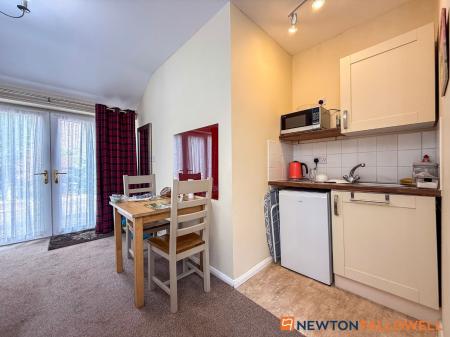 7 bedroom Detached house for sale in London Road, New Balderton, NG24