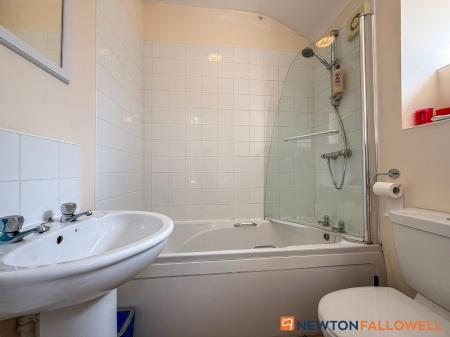 7 bedroom Detached house for sale in London Road, New Balderton, NG24