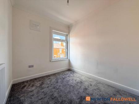 3 bedroom Terraced House for sale in Newton Street, Newark, NG24