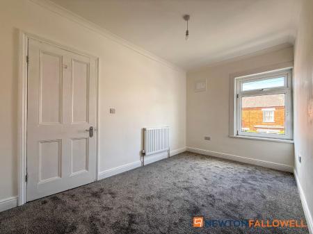 3 bedroom Terraced House for sale in Newton Street, Newark, NG24