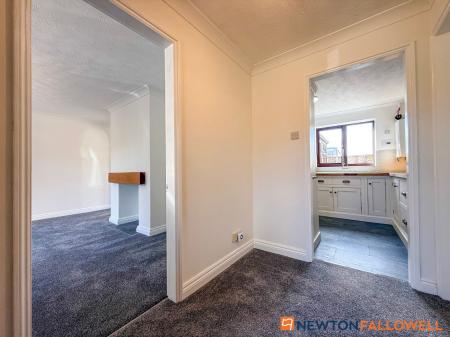 3 bedroom Detached bungalow for sale in Lincoln Road, Newark, NG24