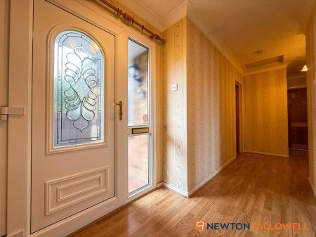 3 bedroom Semi-detached bungalow for sale in Hawton Road, Newark, NG24