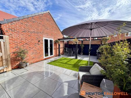 3 bedroom Semi-detached house for sale in Hopper Road, Middlebeck, NG24
