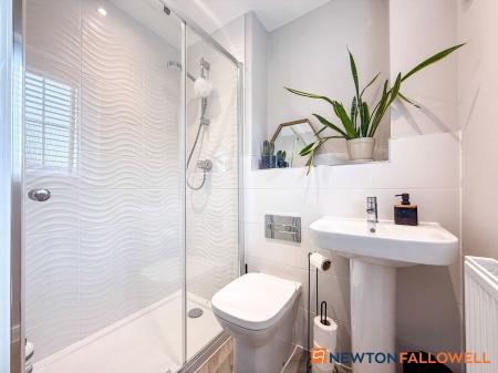 3 bedroom Semi-detached house for sale in Hopper Road, Middlebeck, NG24