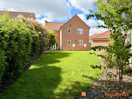 4 bedroom Detached house for sale in Carnell Lane, Fernwood, NG24