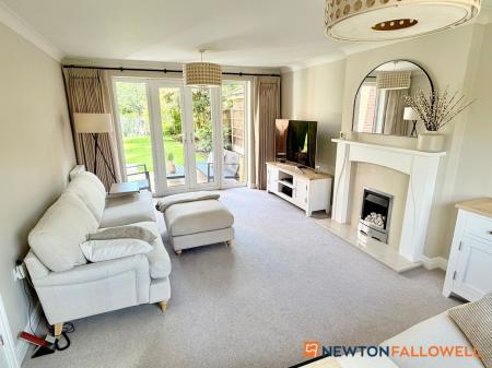 4 bedroom Detached house for sale in Carnell Lane, Fernwood, NG24