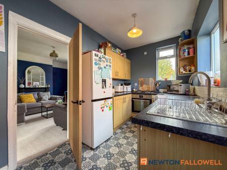 3 bedroom Semi-detached house for sale in Park Crescent, Newark, NG24