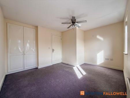 2 bedroom Semi-detached house for sale in Broughton Drive, Newark, NG24