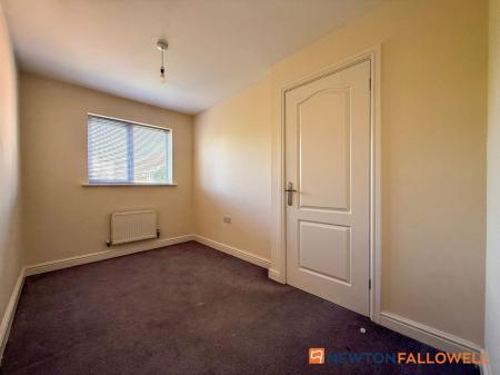 2 bedroom Semi-detached house for sale in Broughton Drive, Newark, NG24