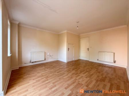2 bedroom Semi-detached house for sale in Broughton Drive, Newark, NG24