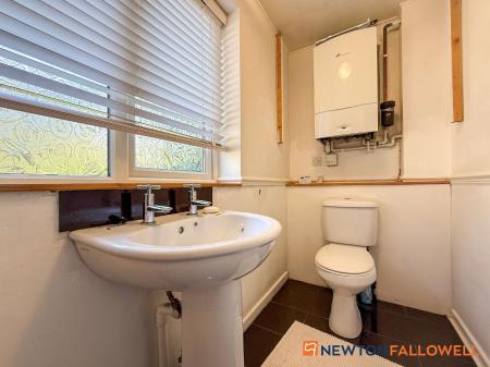 3 bedroom Detached house for sale in Bell Lane, Collingham, NG23