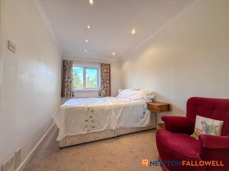 3 bedroom Detached house for sale in Bell Lane, Collingham, NG23