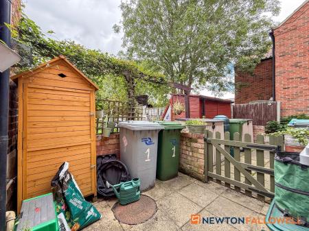 3 bedroom Cottage for sale in Woodhill Road, Collingham, NG23
