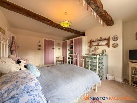 3 bedroom Cottage for sale in Woodhill Road, Collingham, NG23